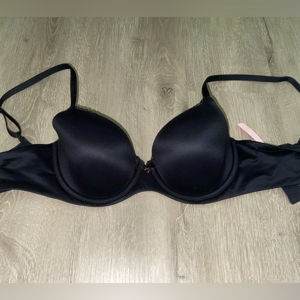 Victoria’s Secret bra